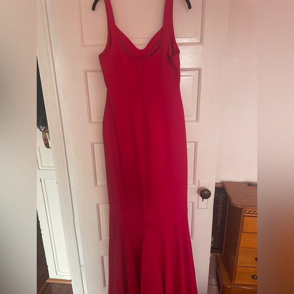 Fuchsia gown size 10. Brand Cinq a Sept. Worn once. - Picture 3 of 5